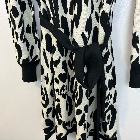 NWT Who What Wear Black/White Leopard/Animal Print Sweater Mini Dress Medium - Picture 7 of 14